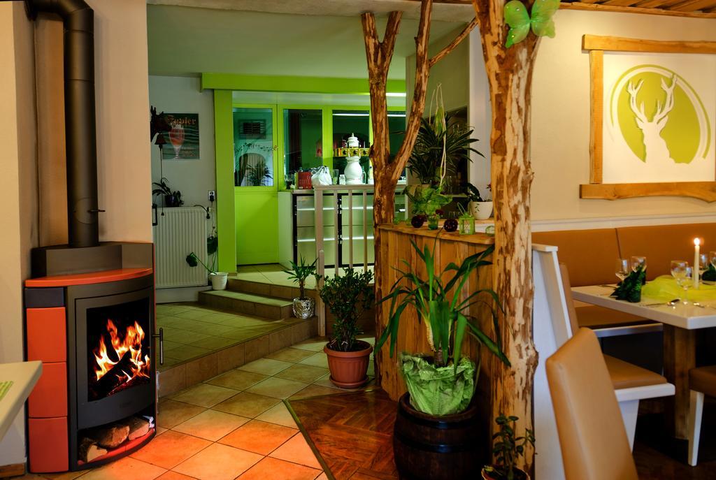 Pension Zum Hirsch Goda ภายนอก รูปภาพ